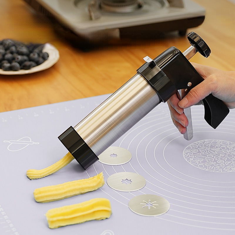 مجموعة أدوات صنع التشورو اليدو - مراجعة Churros Maker Gun وسعره