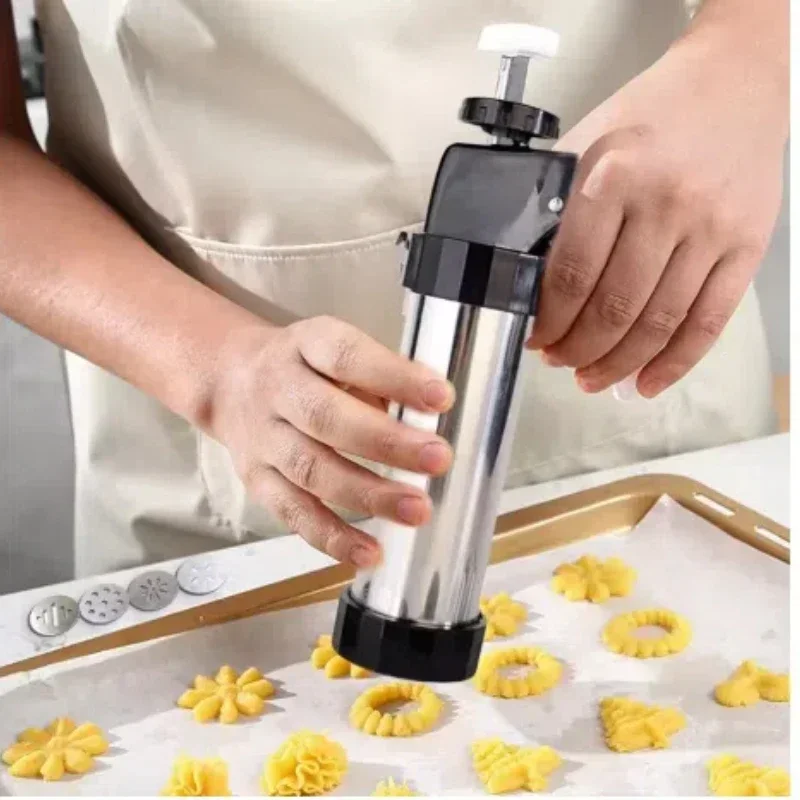 آلة صنع التشورو اليدوية، طقم م - مراجعة Churros Maker Gun وسعره